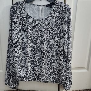 Tommy Hilfiger Black and White Floral Scoop-Neck Tunic
